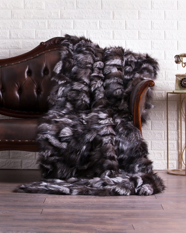 Silver Fox Pattern Fur Throw Blanket Variegated Color Long Pile