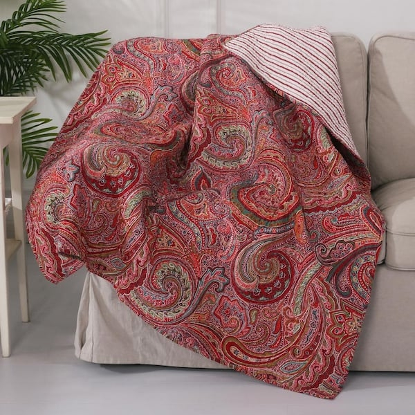 Throw Blanket Channel Quilted Cotton Spruce Motif Traditional Red Decor