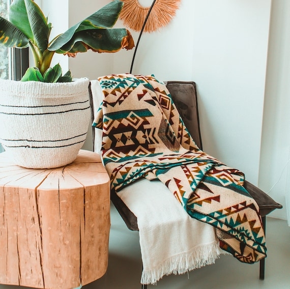 Throw Blanket: Cozy Southwestern Striped Throw with Wool-Like Texture