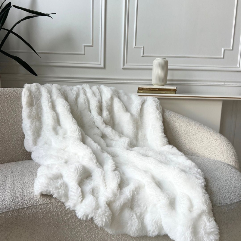 Throw Blanket Cream Oversized Chunky Knit Nordic Hygge Style Cozy Decor