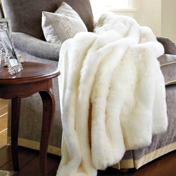 Throw Blanket Creamy White Faux Rabbit Fur Minky Lining Soft Plush Accent