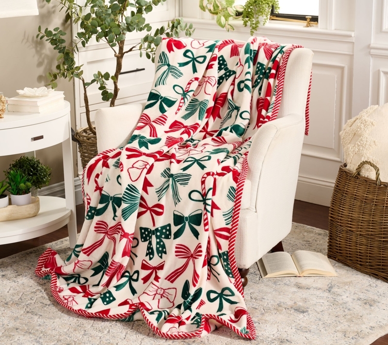 Throw Blanket Deep Navy Base Nordic Christmas Pattern Sherpa Backing