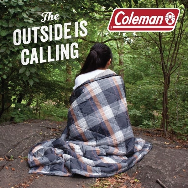Throw Blanket for Outdoor Puffer Throw Blanket Styling with Rugged Look