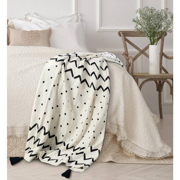 Throw Blanket Geometric Dash and Dot Pattern Black White Fringed Boho