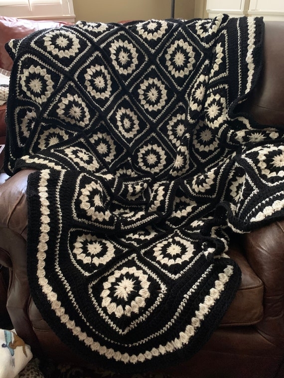 Throw Blanket Granny Square Pattern Crochet Black White Monochrome