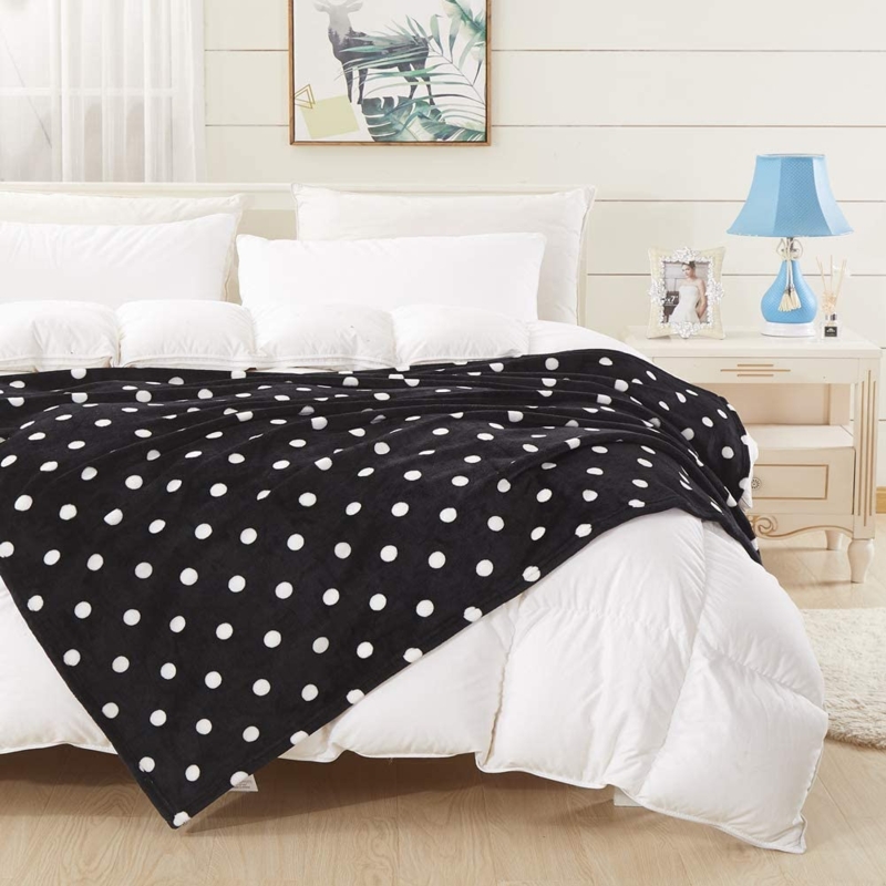 Throw Blanket High Contrast Palette Minimalist Fleece-Like