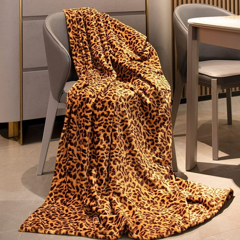 Throw Blanket in Cheetah Print Fleece for Reading Corner