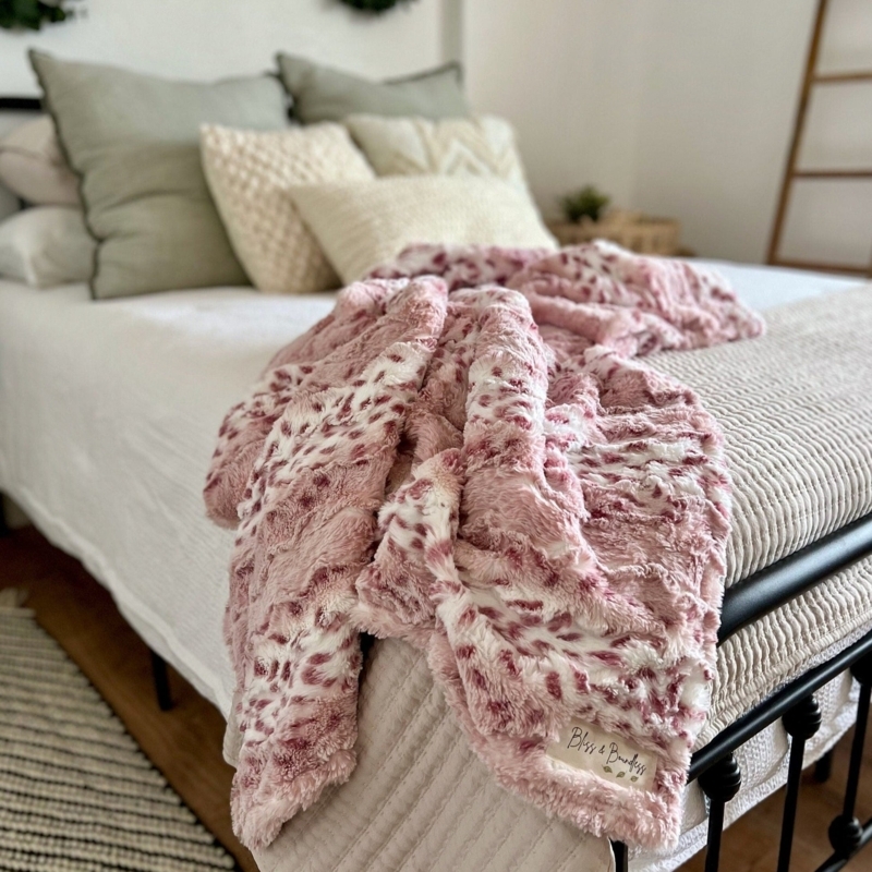 Throw Blanket Lynx Pattern Minky Texture Animal Print Decor
