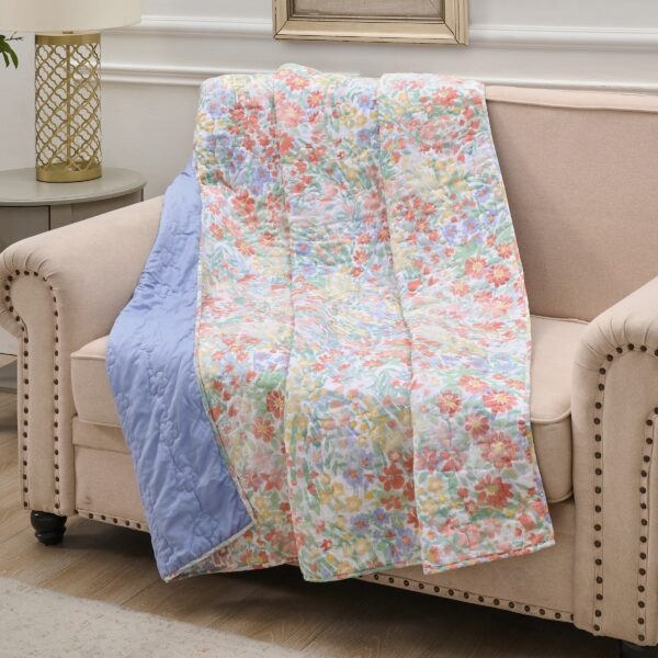 Throw Blanket: Pastel Floral Print, Diamond Quilting, Scalloped Edges.