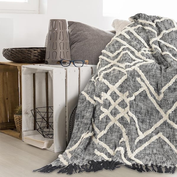 Throw Blanket Tufted Geometric Accents Tassels Cream Black