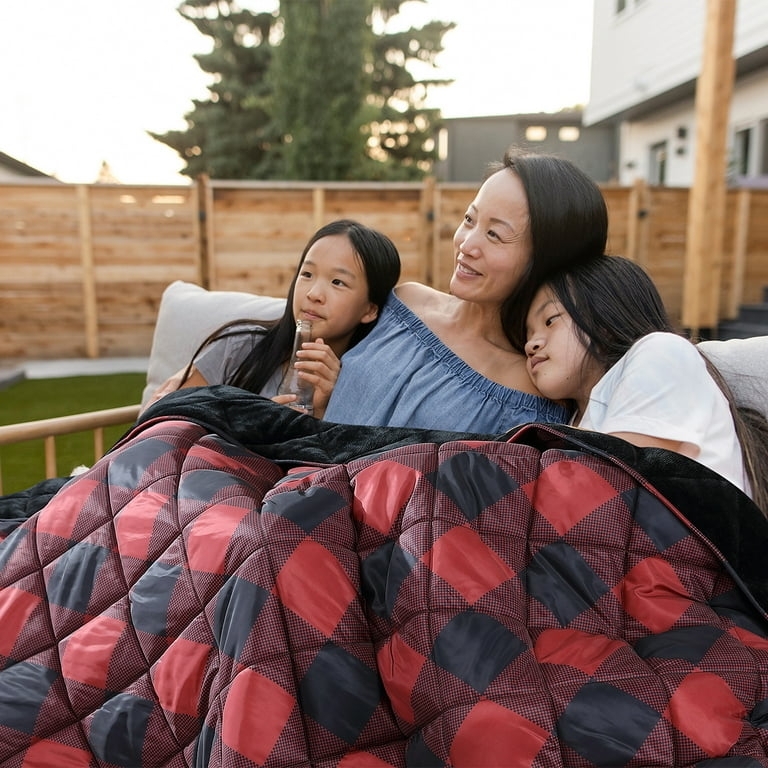 Throw Blanket: Utility Blanket with Toggles and Quilted Diamond Pattern