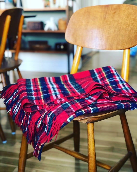 Throw Blanket Vintage Wool Checkered Twisted Fringe