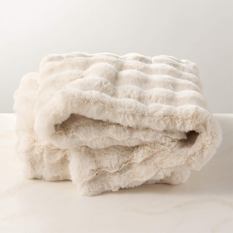 Throw Blanket Warm White Shaggy Wavy Texture Plush Sofa Accessory