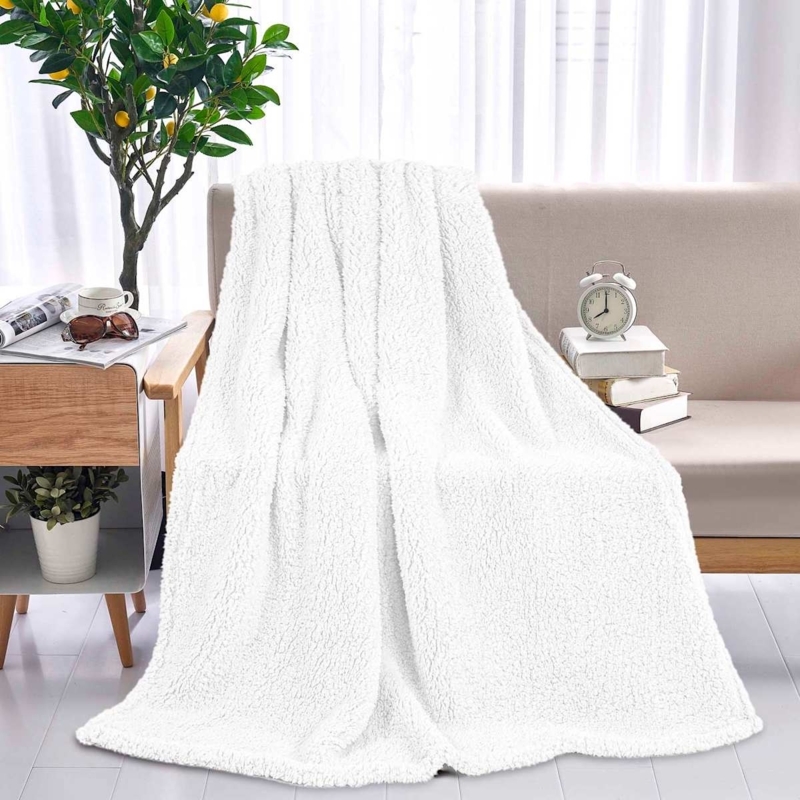 Throw Blanket White High-Pile Sherpa Texture, Scandinavian Style
