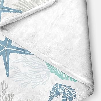 Throw Blanket with Sea Turtle Motif and Vibrant Teal Palette