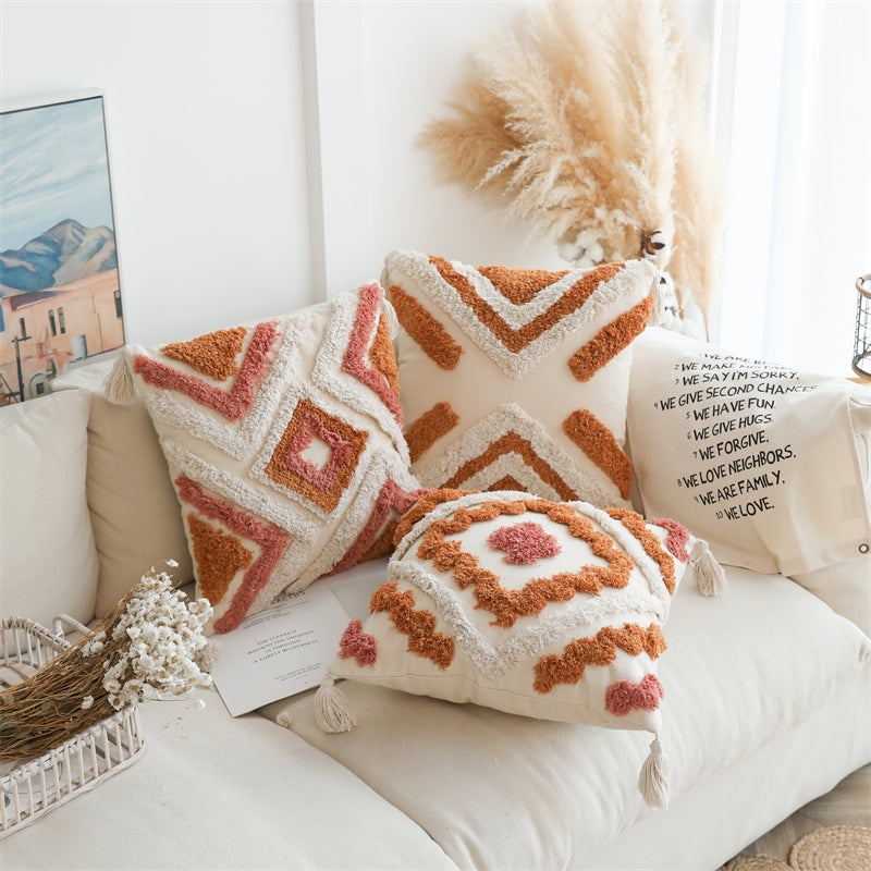 Throw Pillow Artisanal Diamond Motif Cream Black with Fringe Side Trim