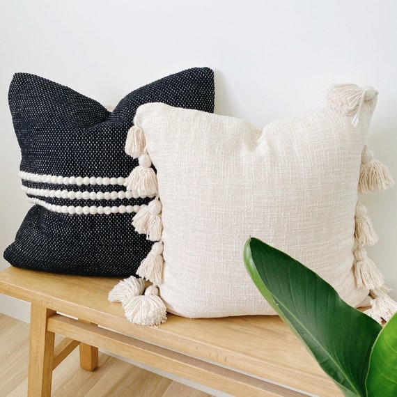 Throw Pillow Boho Textured Ivory Raised Loops Handwoven Tassels