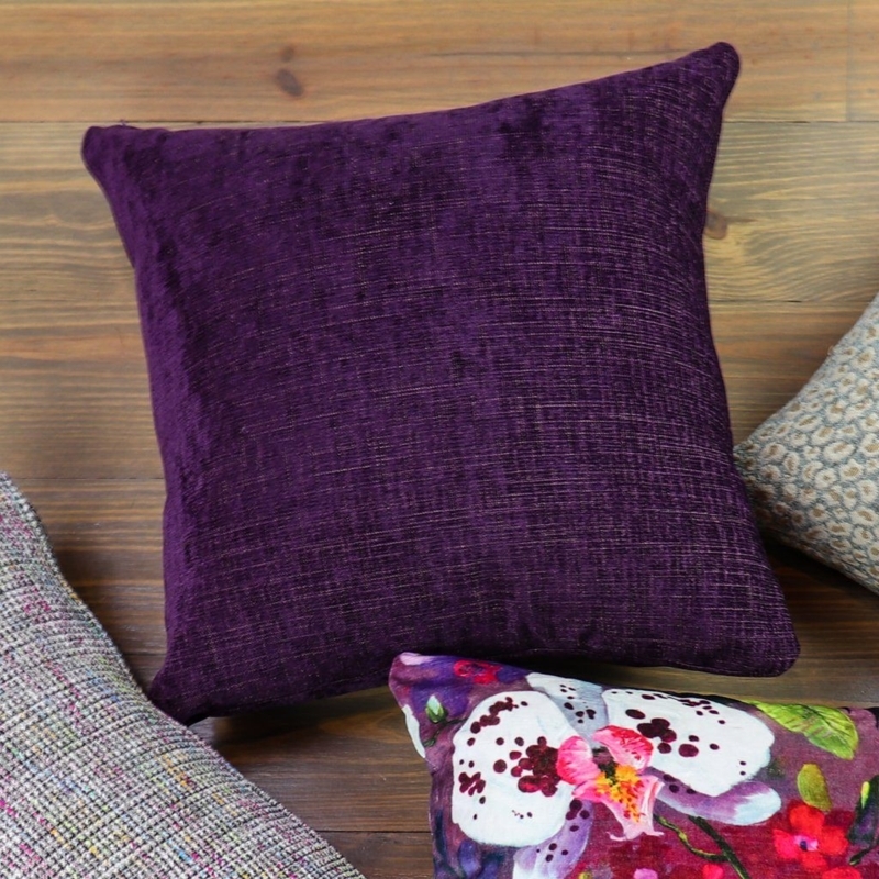 Throw Pillow Chenille Texture Piped Seam, Plum Soft Pile