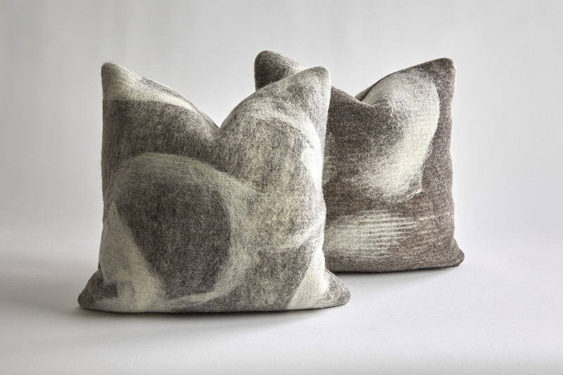 Throw Pillow Chunky Loop Wool-Like Ivory High Relief Texture