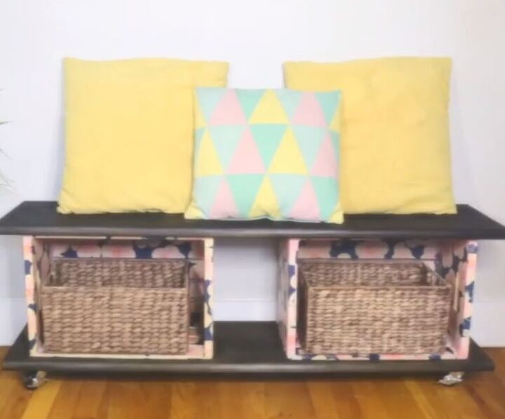 Throw Pillow Cleaning: Washing Mixed Patterns Submerged in Bathtub Water