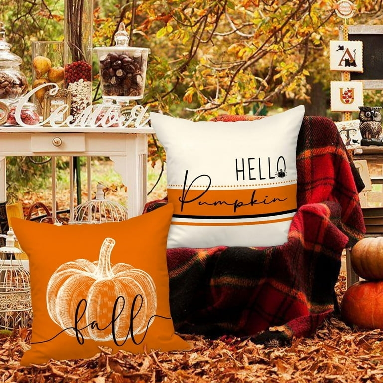 Throw Pillow Covers Autumnal Motifs Buffalo Plaid Cream Background Set