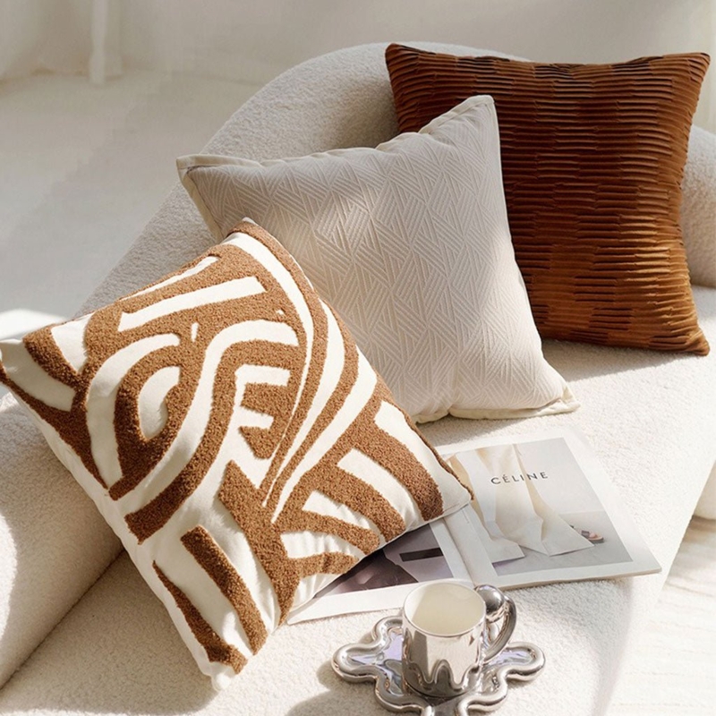 Throw Pillow: Lumbar Shape with Three-Color Cloud Pattern