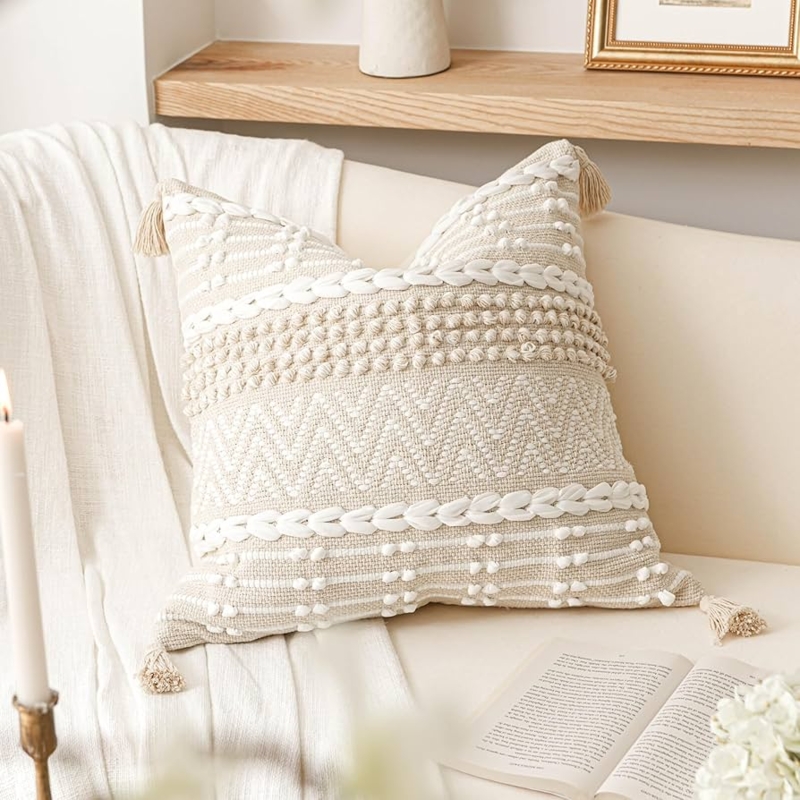 Throw Pillow Off-White Woven Modern Farmhouse Braided Tassels