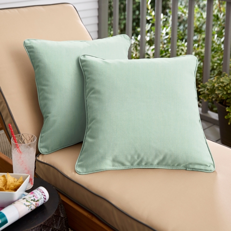 Throw Pillow Set Light Blue Aqua Corded Edges Outdoor Performance
