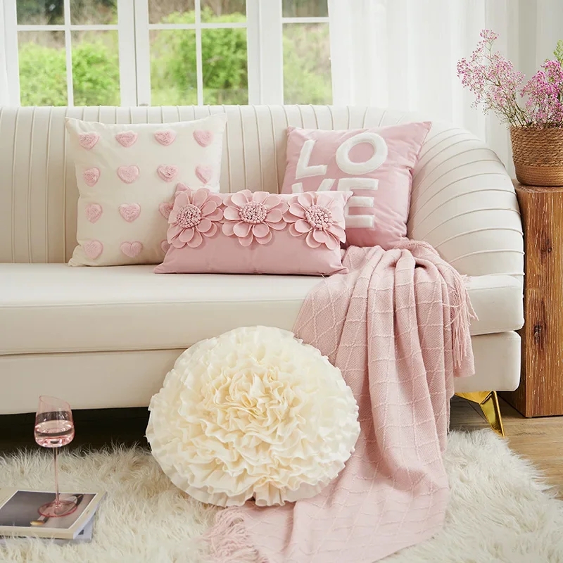 Throw Pillow Set, Ruffled Edges, Checkered Pattern, Modern Romantic Style