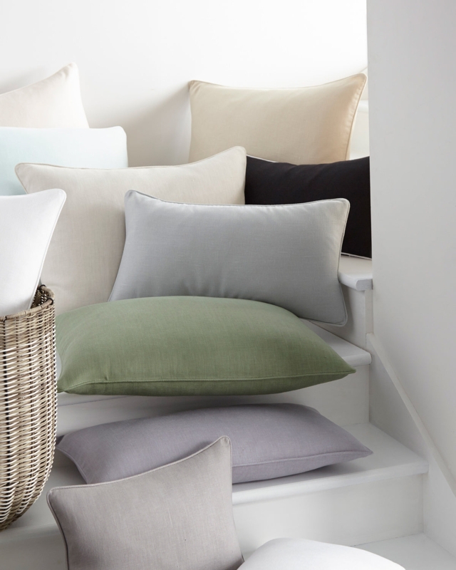Throw Pillow Stack: Modern Organic Tonal Layering, Linen Like Texture