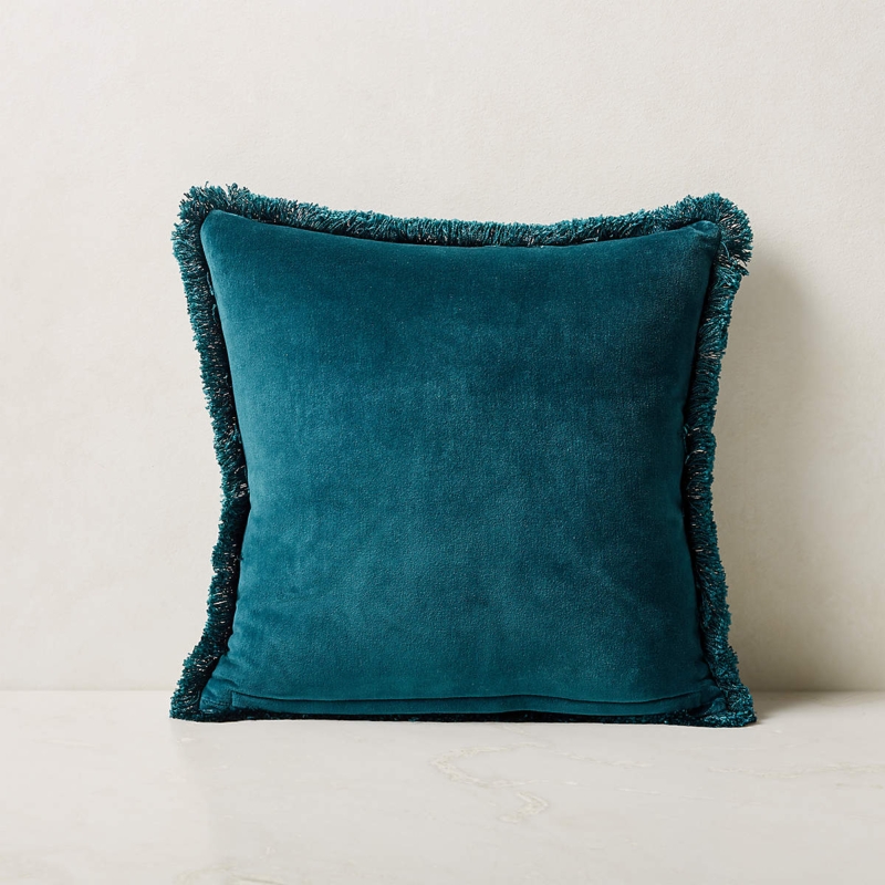 Throw Pillow Velvet Soft Sheen Knife Edge Seam Plush Decorative Pillow