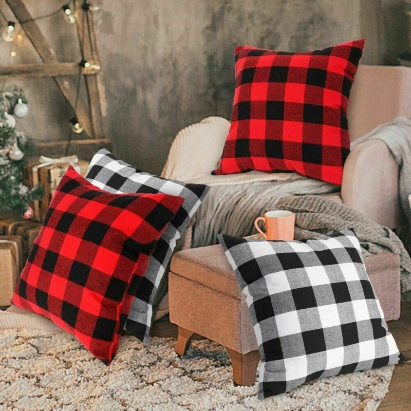 Throw Pillows Buffalo Plaid Accent Pillows in Black and White