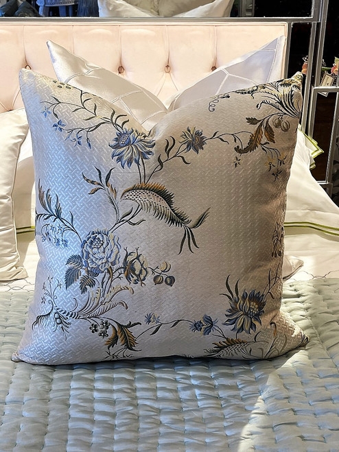 THROW PILLOWS - Decorative Throw Pillows - Page 1 - French Country  Furniture USA