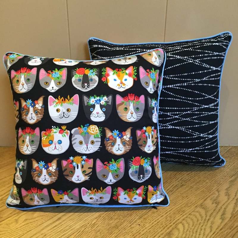 Throw Pillows Set including Red Velvet Lip Shaped Accent Cushion