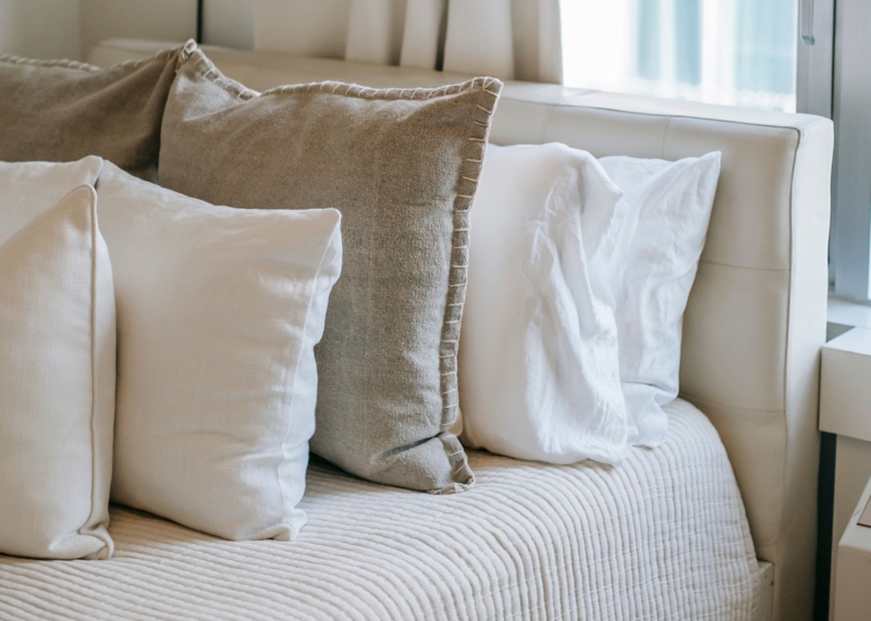 Throw Pillows Tonal Layering with Chunky Knit and Charcoal Lumbar
