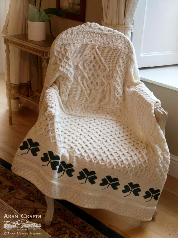 Traditional Irish Wool Blanket in Emerald Green with Shamrock Knit Pattern