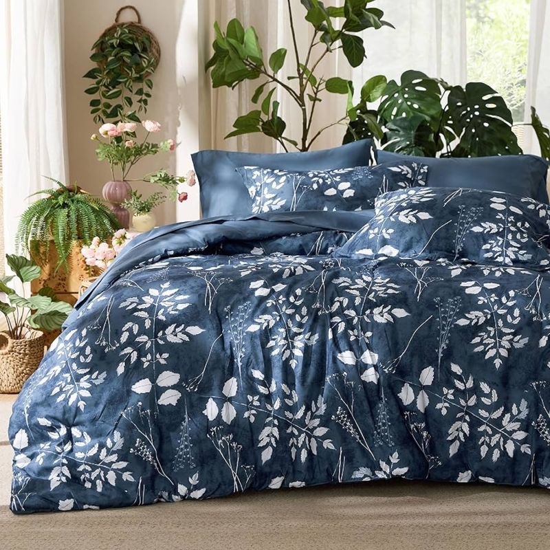Transitional 7-Piece Floral Bedding Set with Sheets