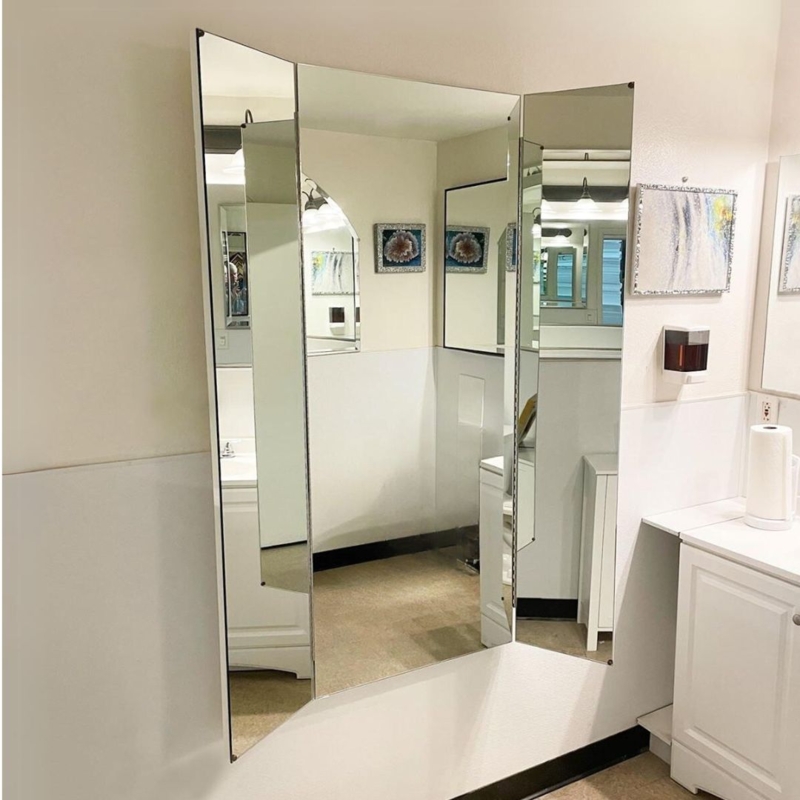 Tri-fold Mirror Frameless Design with Beveled Edges Dressing Room