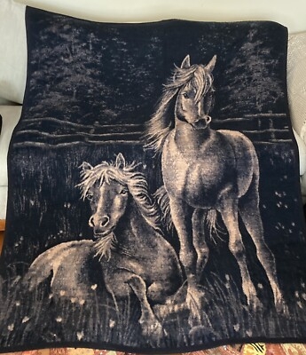 Vintage Horse Motif Throw Blanket with Whipstitched Binding