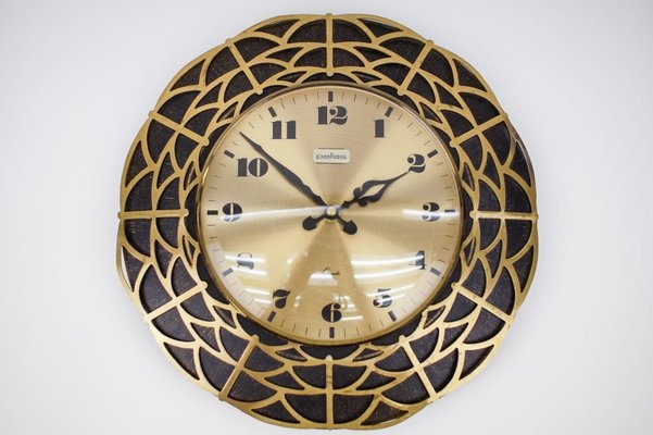 Wall Clock Sunburst Spider Web Design Metal Spikes Mid-Century
