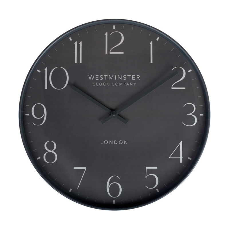 Wall Clock, Traditional Round with Roman Numerals and Spade Hands