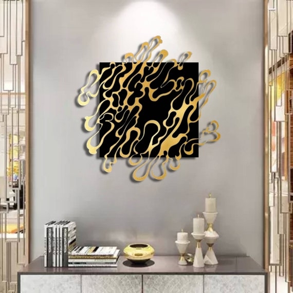 Wall Sculpture: Large Horizontal Overlapping Plates