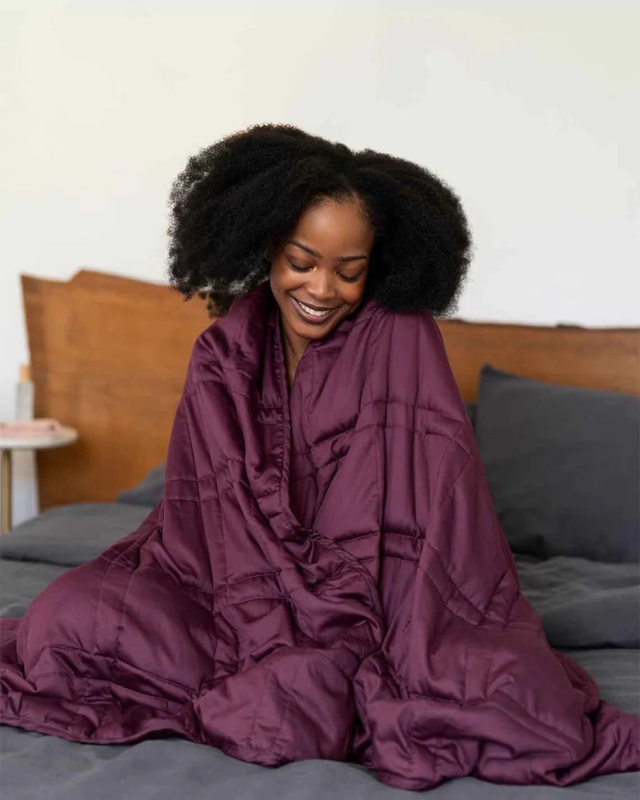 Weighted Throw Blanket in Mulberry Color with Linen Texture