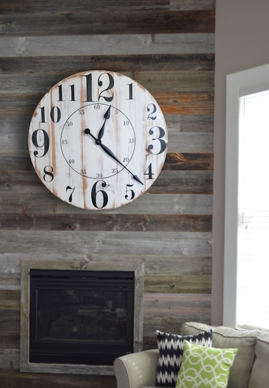 Wood Grain Wall Clock with Rustic Horizontal Slats