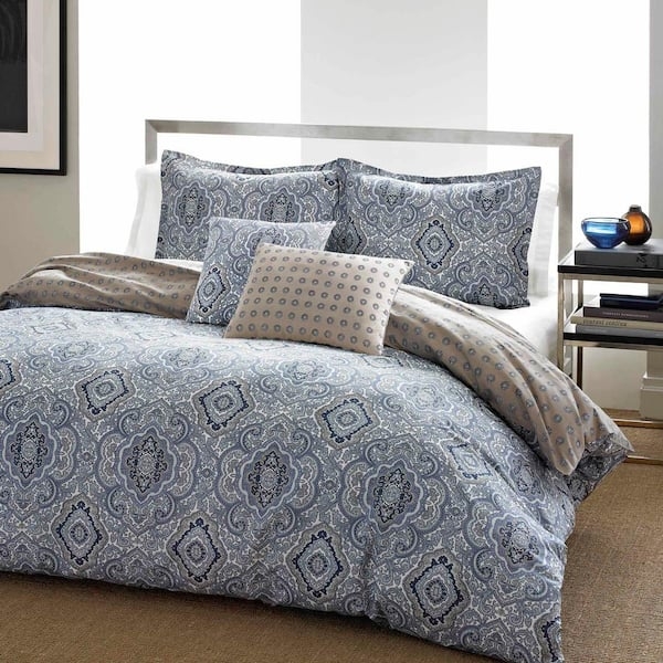Abstract Fractured Pattern Duvet Geometric Navy And White Bedding Set