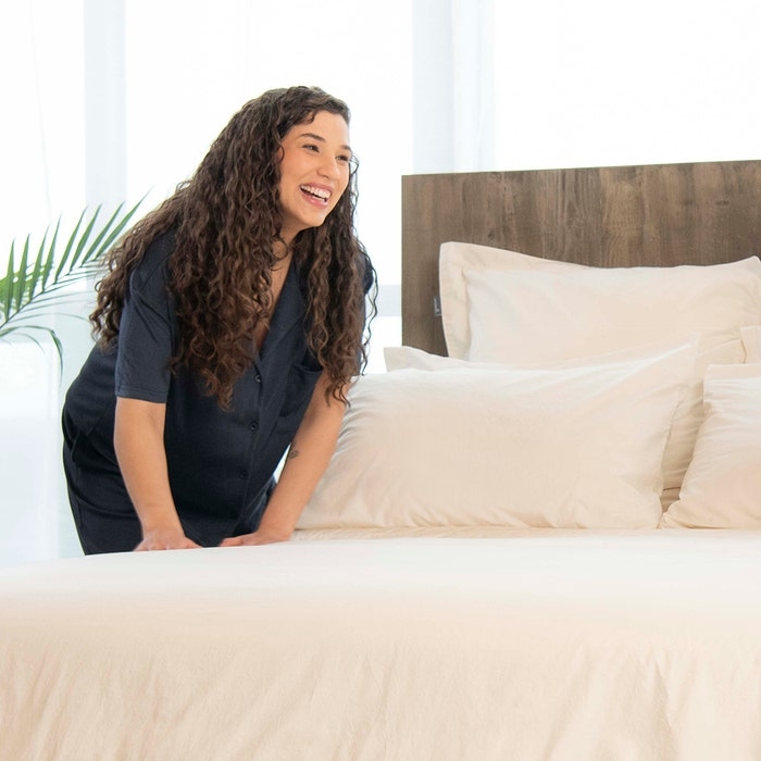 Bed Sheet Set Crisp White Percale Matte Airy Cotton Sheet Set Texture
