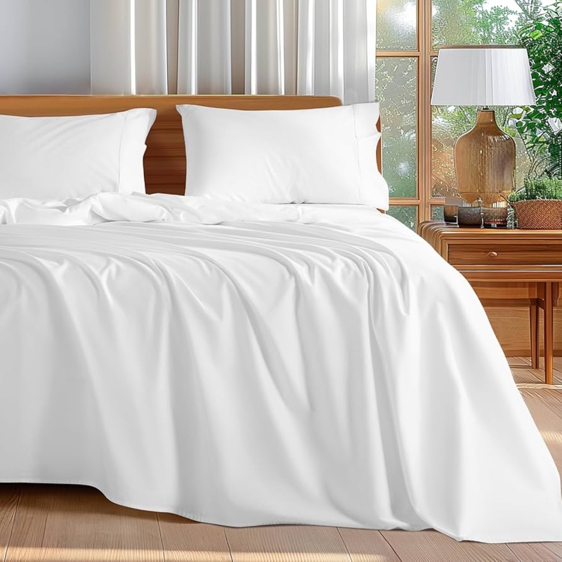 Bed Sheets in Sateen Weave with Subtle Linear Texture Detail