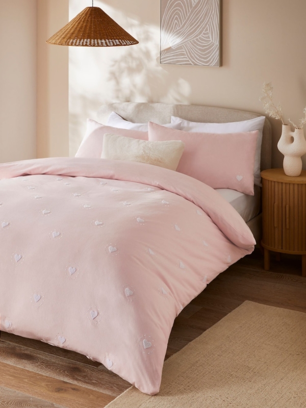 Bedding Set: Cozy Brushed Cotton with Tufted Heart Motif Texture