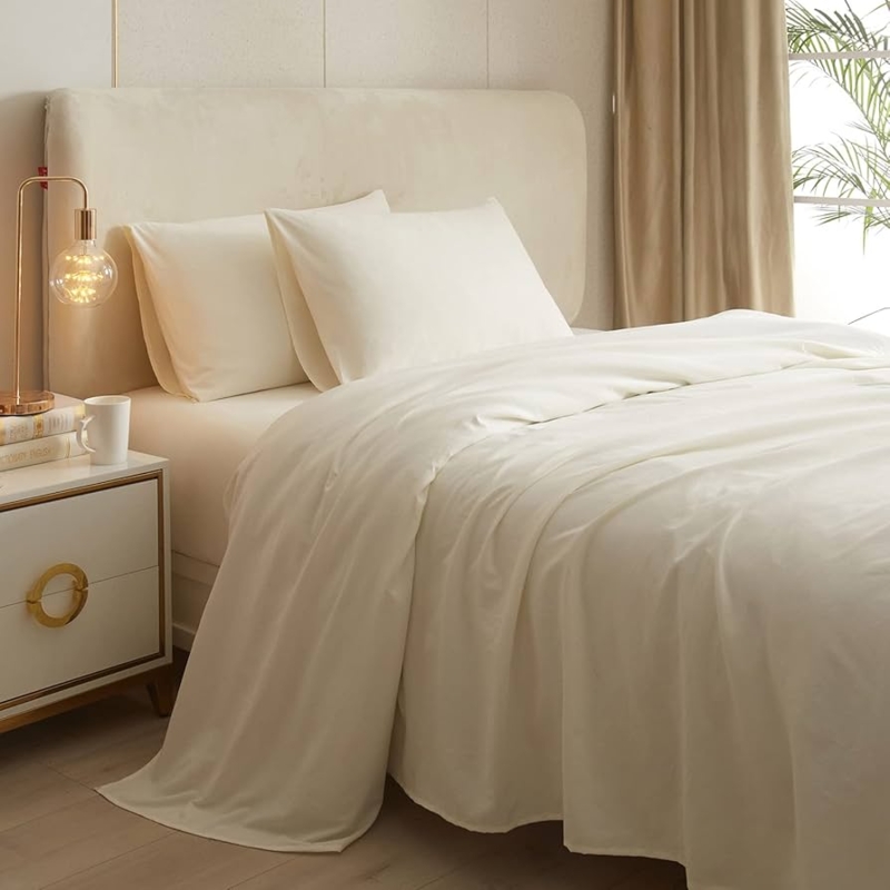 Bedding Set Cream Modern Farmhouse Cozy Monochrome Sheets