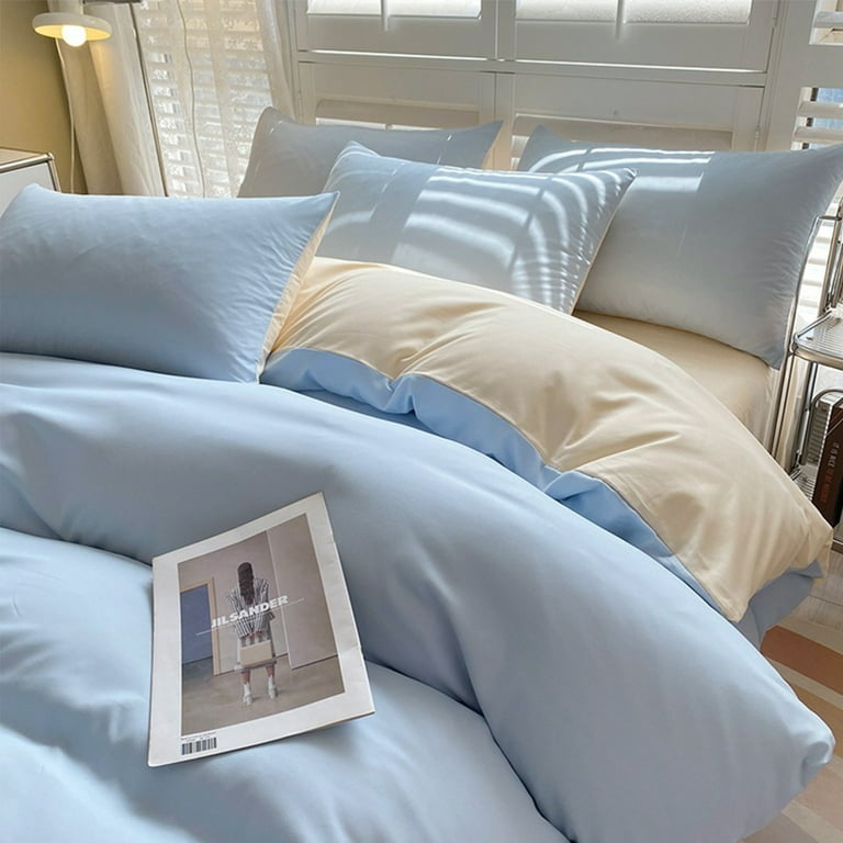 Bedding Set: Diamond Quilted Pattern in Light Blue, Airy Scandinavian Style